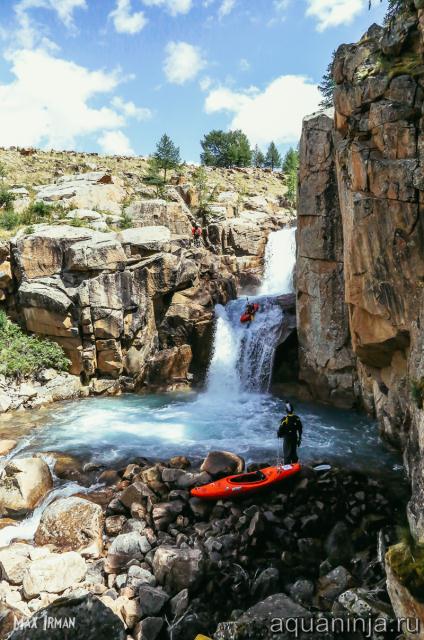 1. Водопады Хороо